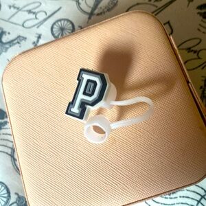 Stanley Topper Letter P